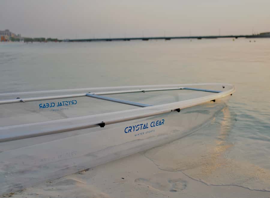Dubai: Clear Kayaking Experience with Burj Khalifa View - Photos, music, and the beach afterward