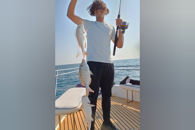 Dubai Deep Sea Fishing 4 hours + BBQ of Catch - Key points to know before booking