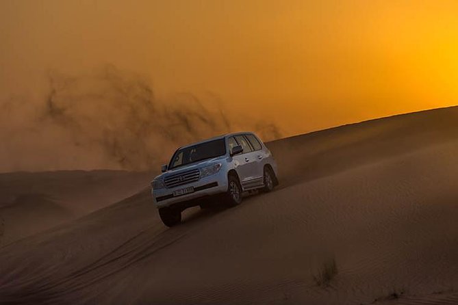 Dubai Desert 4x4 Safari with Camp activities & BBQ Dinner - Key points at a glance