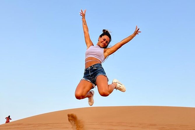 Dubai: Desert Safari 4x4 Dune with Camel Riding and Sandboarding - Reaching the desert camp after sunset