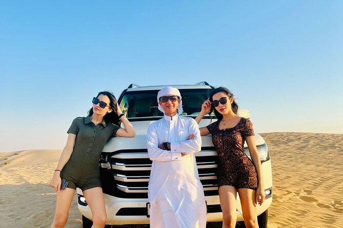Dubai Desert Safari:BBQ Dinner, Dune Bashing & Live Entertainment - Pickup and the six-person Land Cruiser