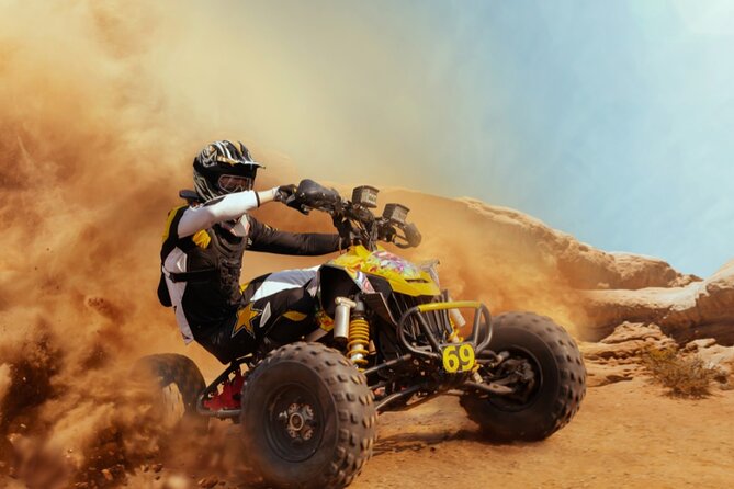 Dubai Desert Safari: with Camel Ride, live entertainment and bbq - Leaving Dubai for the golden dunes