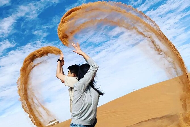 Dubai Desert Safari With Dinner And Live Shows - Leaving Dubai at 3 p.m. for the red dunes
