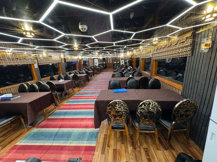 Dubai Dhow Cruise Creek,Marina Shows,Buffet & Drinks options - Dinner, drinks, and the honest buffet picture