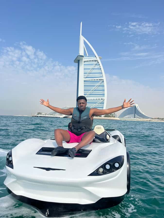 Dubai: Dubai Marina Jetcar Ride - Photos and videos are a major bonus