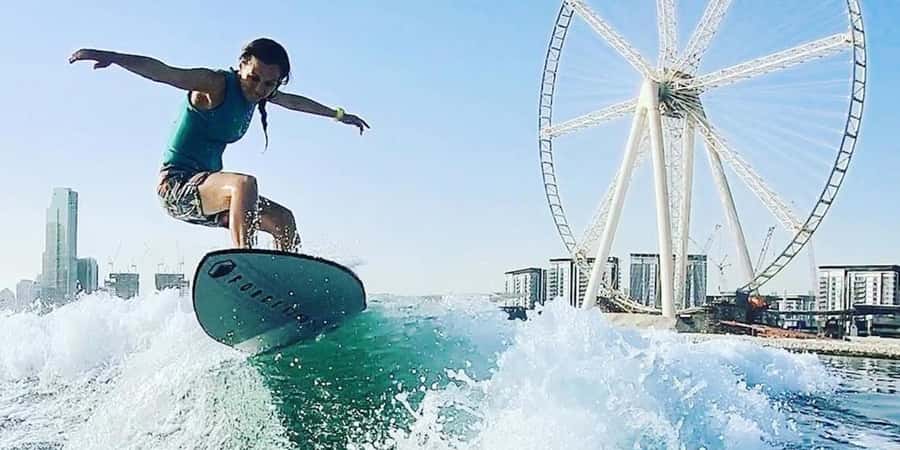Dubai: Dubai Marina Wakesurfing or Wakeboarding Experience - Meeting at Wake2Wake on Dubai Marina