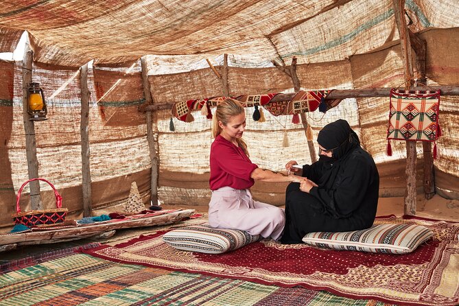 Dubai Evening Heritage Safari by Vintage G Class Al Marmoom Oasis - Gahwa, camels, and a working Bedouin village