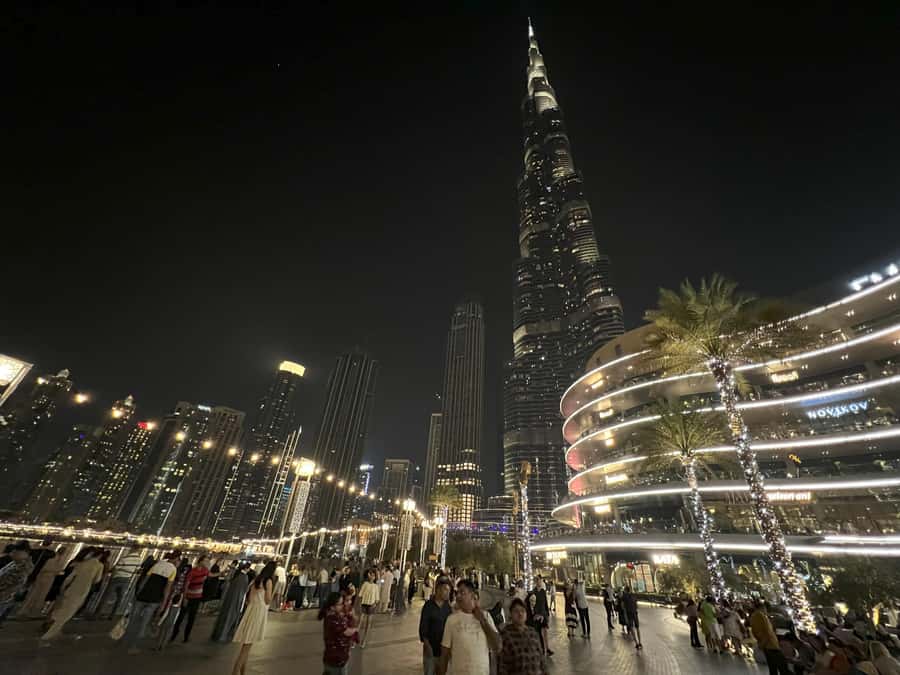 Dubai: Evening Tour and Burj Khalifa Entrance Ticket - Going up Burj Khalifa on floors 124 and 125