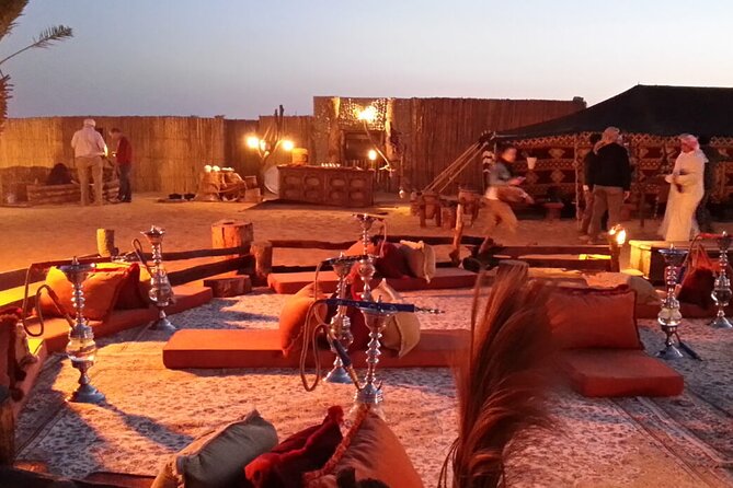 Dubai Evening4x4Desert Safari BBQ Dinner,4 Live Shows,Camel Ride - BBQ dinner under the stars