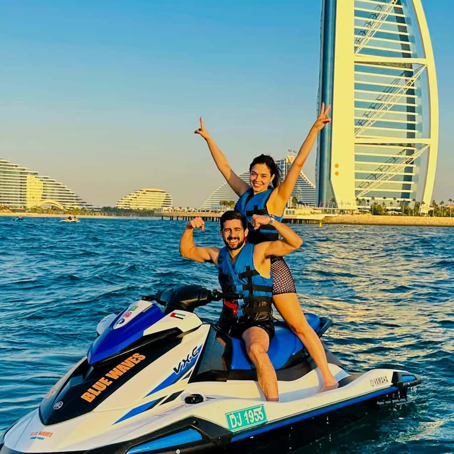 Dubai: Experience Jet Ski to Burj Al Arab +PICTURES & VIDEOS - Riding Along The Arabian Sea Coastline