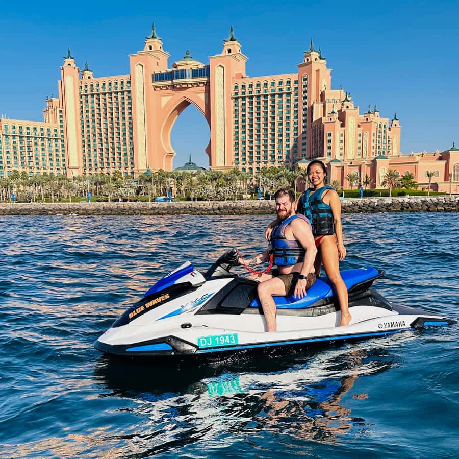 Dubai: Experience Jet Ski to Burj Al Arab +PICTURES & VIDEOS - Choosing Between 30 Minutes And One Hour
