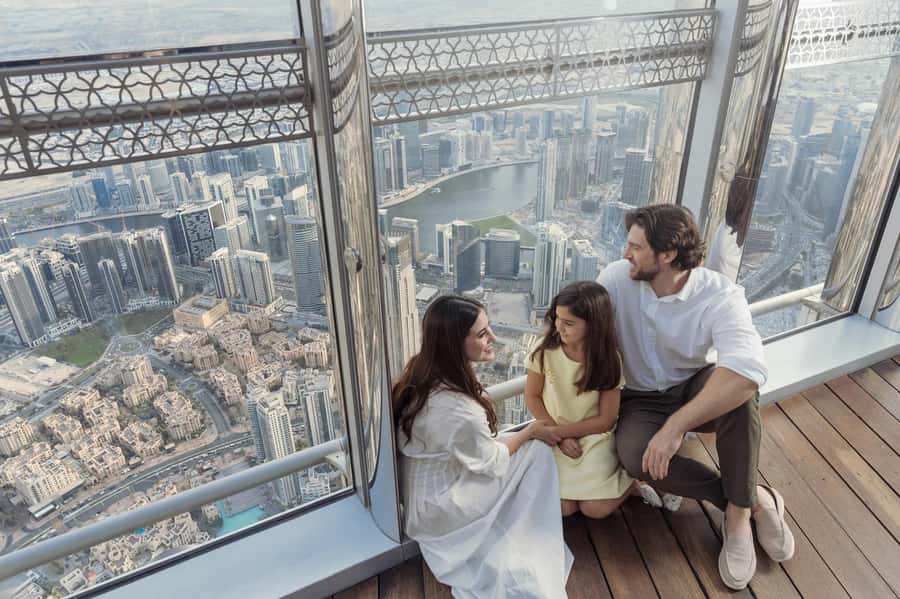 Dubai: Fast Track Entry to Burj Khalifa Levels 124 & 125 - The elevator ride to Level 124