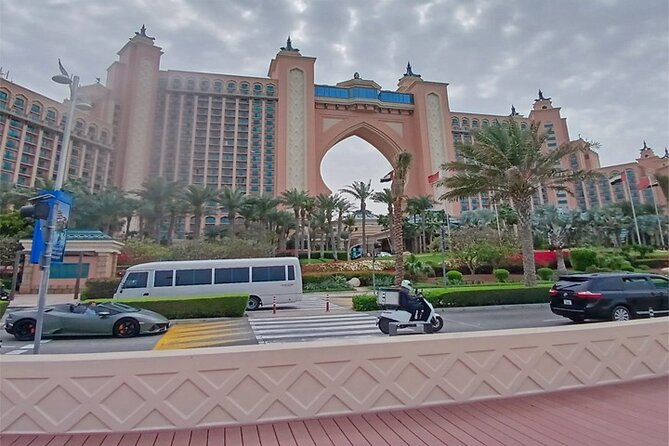Dubai Full Day City Tour Evening Fountain Show Burj Khalifa - Atlantis and Palm Jumeirah: Dubai’s resort side