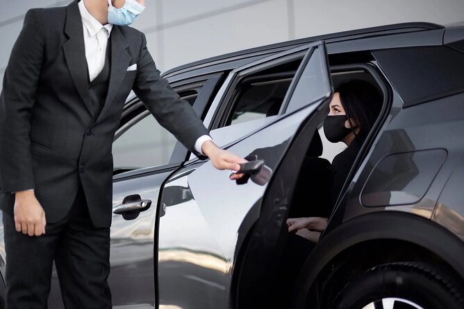 Dubai: Full-Day Private Car and Driver Hire - What the driver does, and what the driver does not do