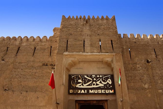 Dubai Full-Day Spanish Language Tour - City of Contrasts - Al Farooq Mosque and Dubai’s first grand views