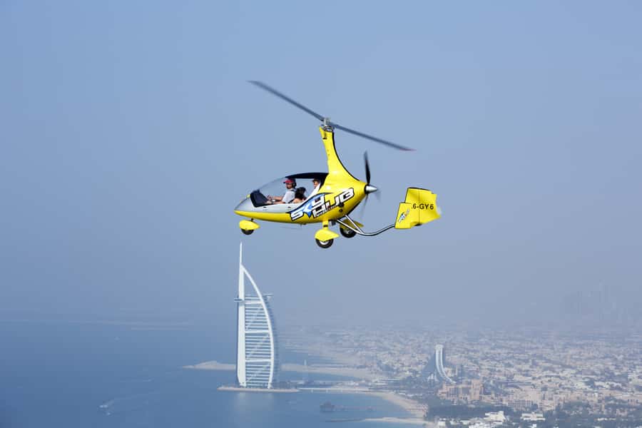 Dubai: Gyrocopter Introductory Flight - Why a gyrocopter gives you a different view of Dubai