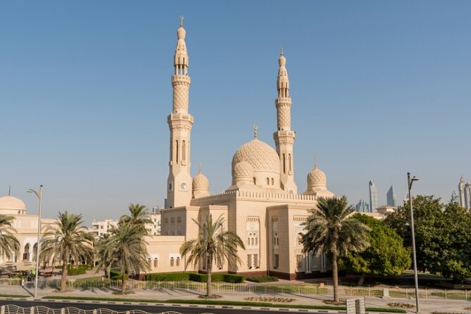 Dubai Half Day City Tour and Sightseen with pick up - Zabeel Palace and Dubai Frame begin the route