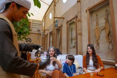 Half-Day City Tour with Blue Mosque, Creek, and Souks