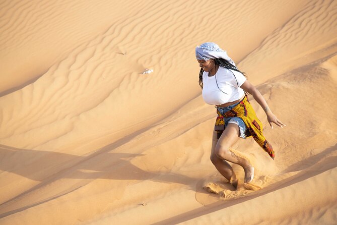 Dubai Half-day Red Dunes bashing with Sandboarding, Camel &Falcon - The 45-minute drive from Dubai to Lahbab