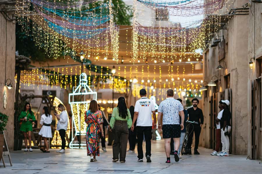 Dubai: Half-Day Street Food Tour - The Final Traditional Restaurant and Hands-On Eating