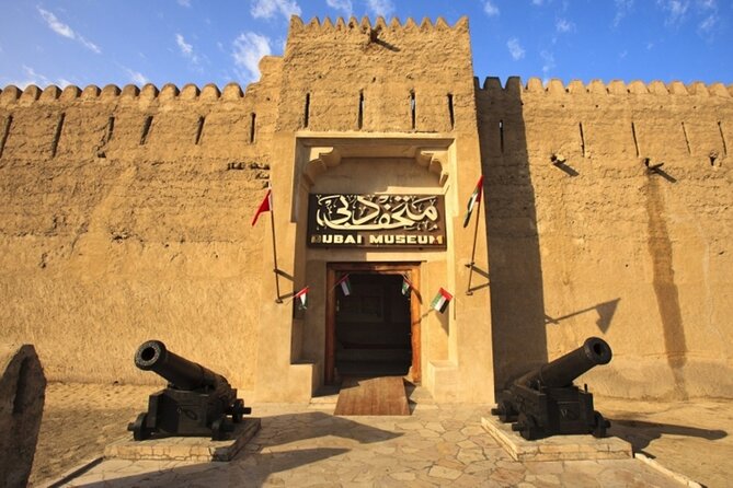 Dubai Half Day Tour with Entry Ticket to Burj Khalifa at the Top - Jumeirah Beach and Mosque Photo Stops