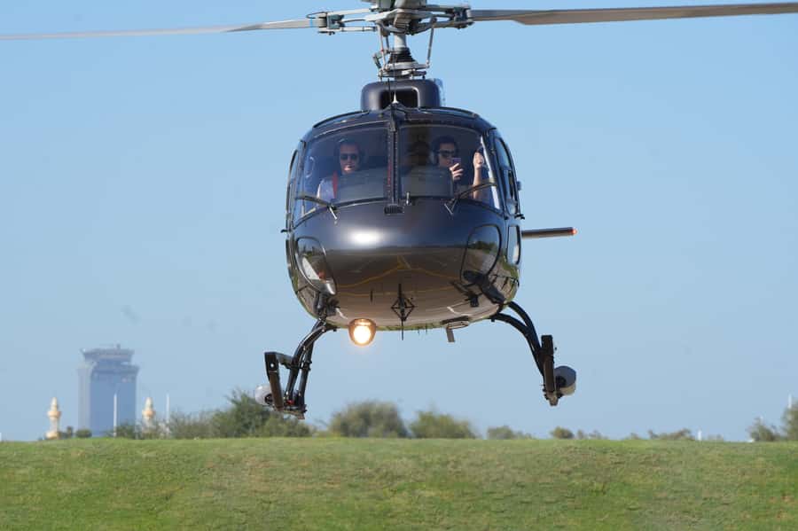 Dubai: Helicopter Ride, Old Town Walking Tour, Abra & Snacks - Bur Dubai Souk And The Creek Crossing