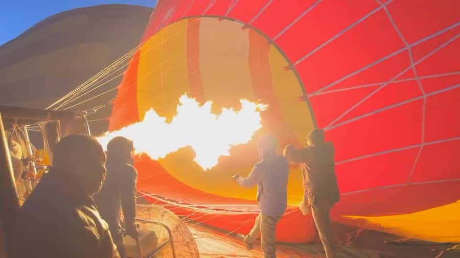 Dubai: Hot Air Balloon with Camel, ATV, & Horse Ride Options - Watching the balloon inflate at Margham