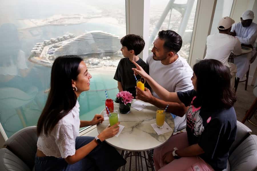Dubai: Inside Burj Al Arab Guided Tour with Optional Extras - Inside the Experience Suite