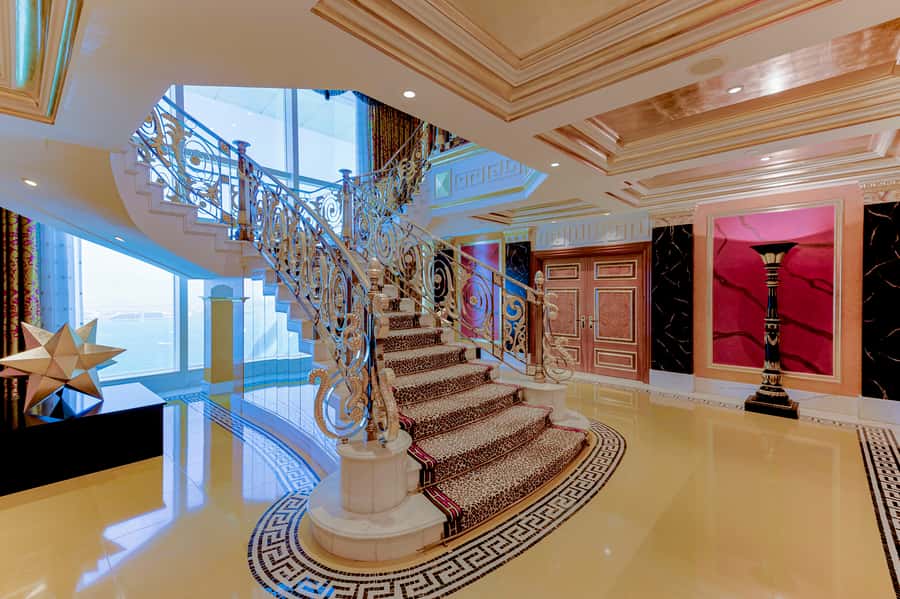 Dubai: Inside Burj Al Arab Guided Tour with Optional Extras - Dress code and what to bring