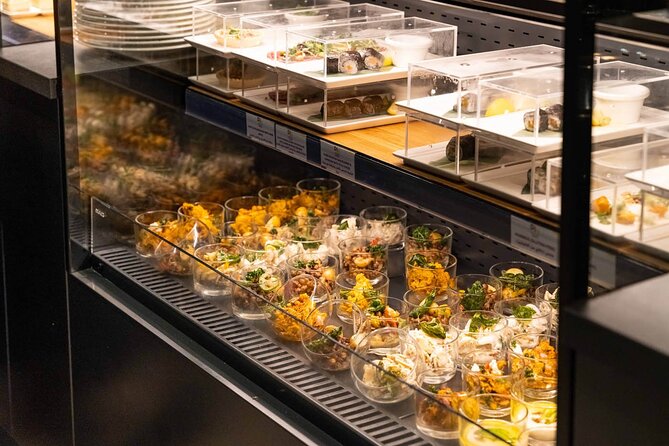 Dubai International Airport (DXB) T3/T1/T2 VIP Lounge Access - Food, drinks, and the useful airport break