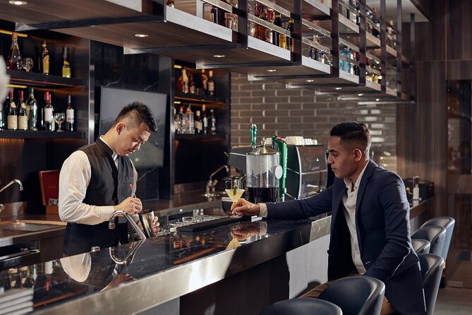 Dubai International Airport Plaza Premium Lounge at Terminal 3 - Drinks, coffee, and the Aerobar