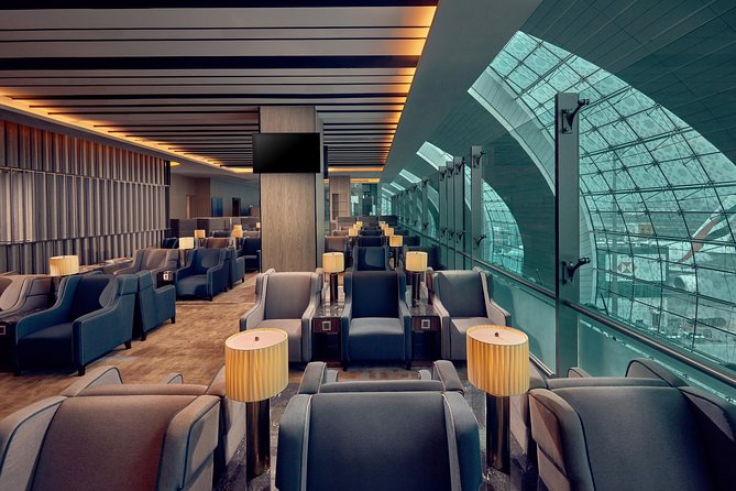 Dubai International Airport Plaza Premium Lounge at Terminal 3 - Is $62.71 a fair price?