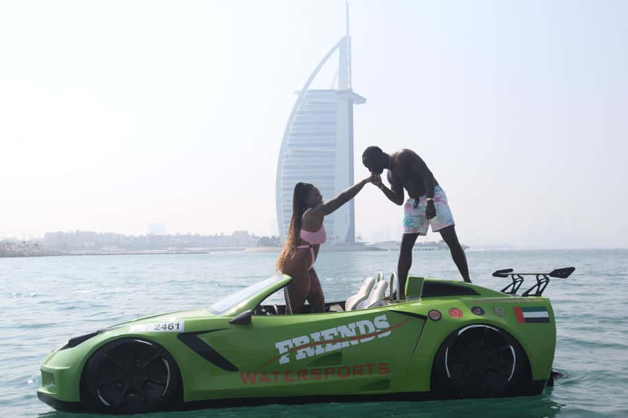 Dubai: Jet Car to Burj Al Arab with Breakfast and Soft drink - Umm Suqeim and the return along the shore