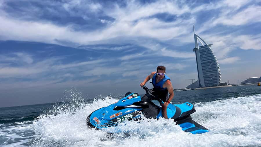 Dubai Jet Ski: Burj Khalifa, Burj Al Arab, Pics & Ice Cream! - Cruising past Burj Al Arab