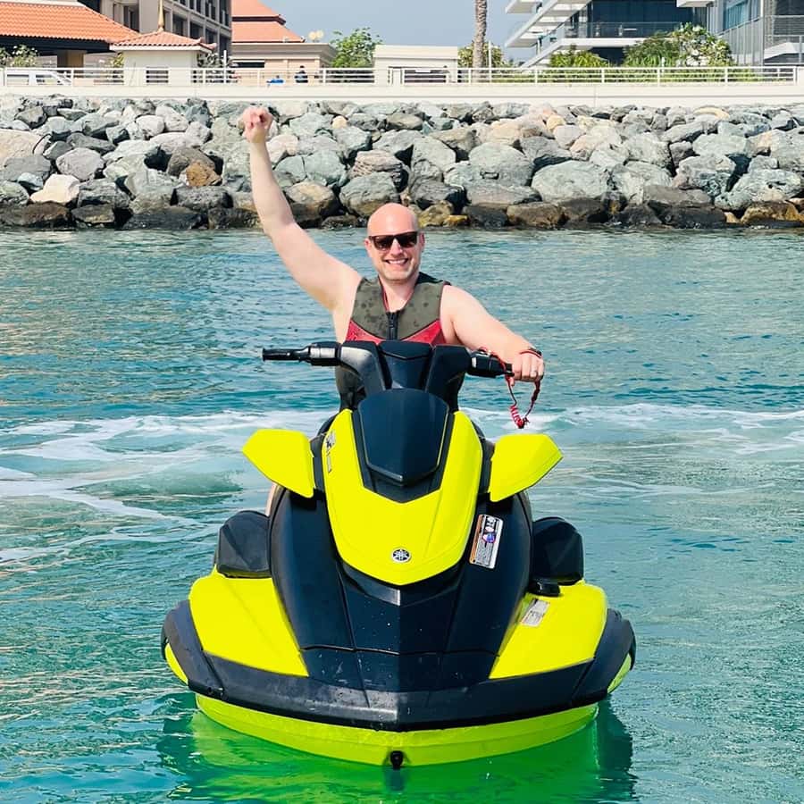 Dubai: Jet Ski Ride with Photos and Videos - 1 Hr - What the Jet Skis Are Like