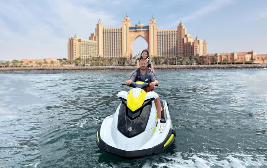 Dubai: Jet Ski Ride with Photos and Videos - 1 Hr - The Safety Briefing Sets the Pace