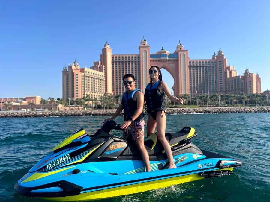 Dubai: Jet Ski to Atlantis with Videos, Photos and Ice Cream - Umm Suqeim and the first run across the Gulf
