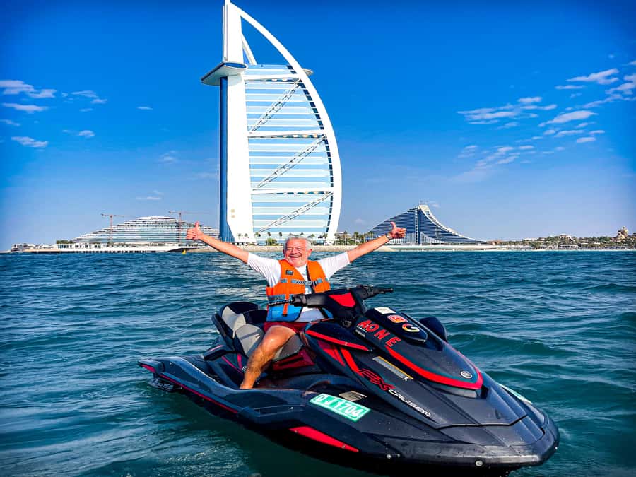 Dubai: Jet Ski to Burj Al Arab included Photos and Videos - What the $50 price really delivers