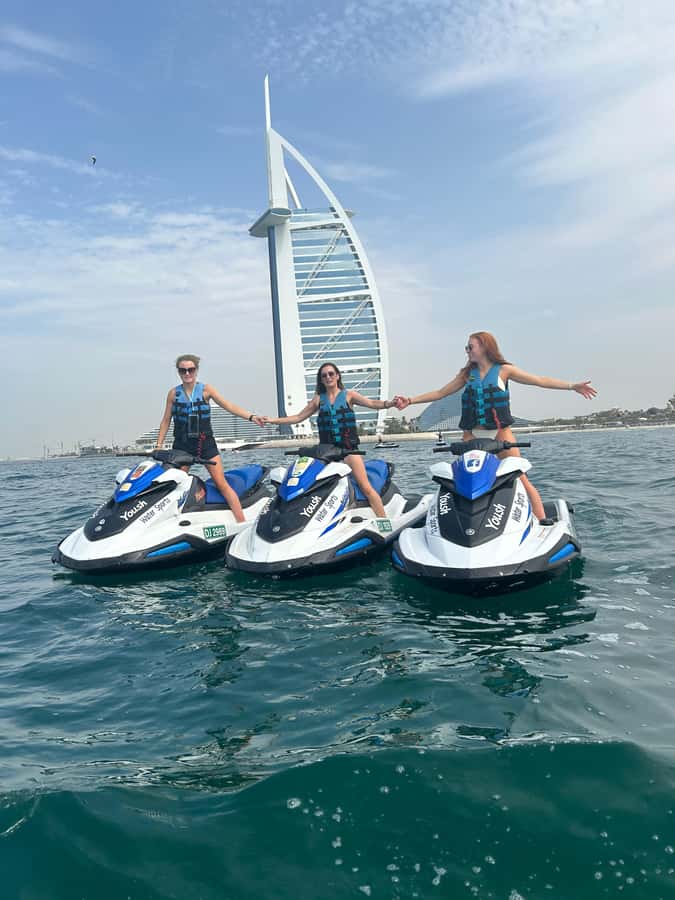 Dubai: Jet Ski Tour of Burj Al Arab with Photos - Who should book this jet ski tour