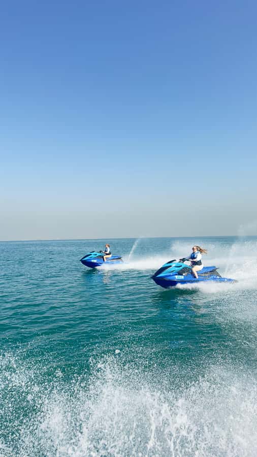 Dubai: Jet Ski Tour of Burj Al Arab with Photos & Videos - What makes this Dubai water tour appealing
