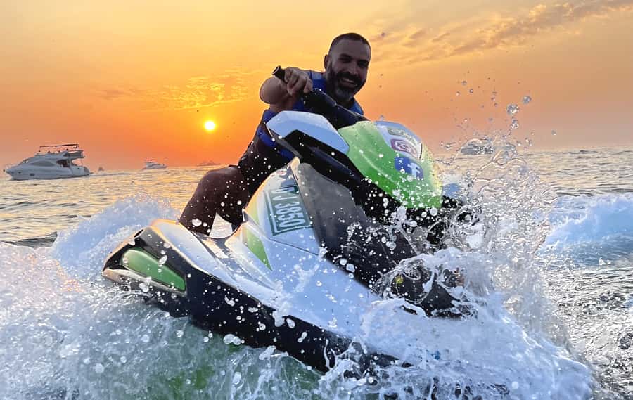 Dubai: Jet Ski Tour to Burj Al Arab and Atlantis - Starting at Fisherman Harbor with the right expectations