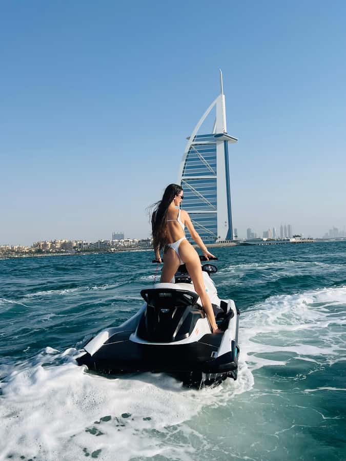 Dubai: Jetski to Burj Arab-Atlantis w Pic, Video & Icecream - Umm Suqeim and the open-water rush