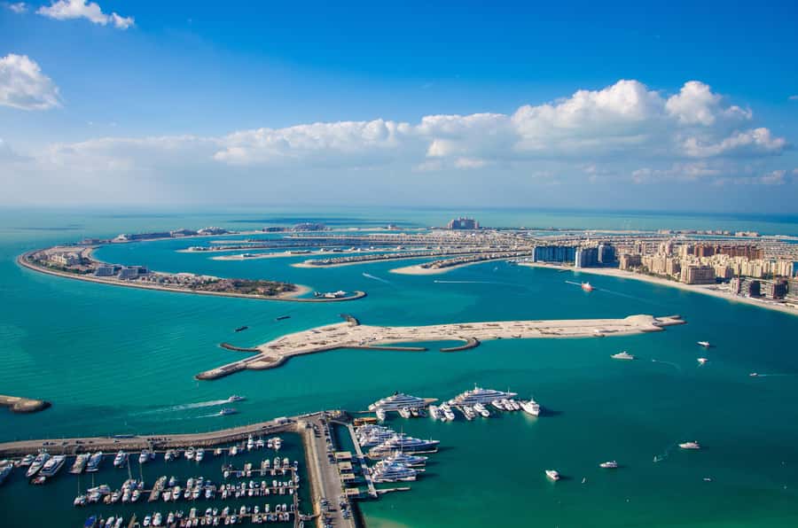 Dubai Jumeirah Parasailing adventure with breathtaking views - The boat ride before the flight
