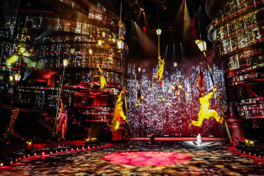 Dubai: La Perle by Dragone Show Tickets - Arriving at Al Habtoor City