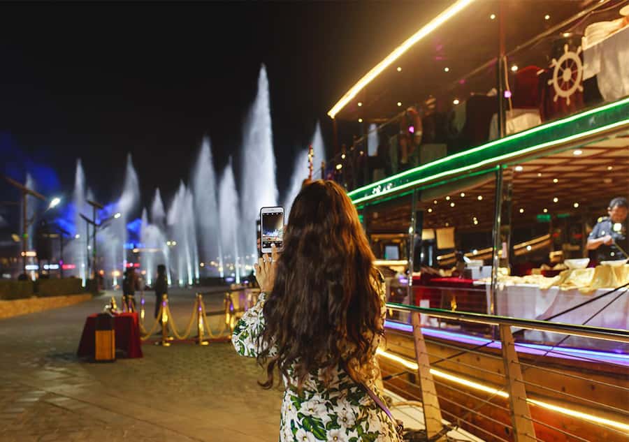 Dubai: Luxury Canal Dinner Cruise with Optional Transfers - Why Dubai Water Canal is worth seeing at night