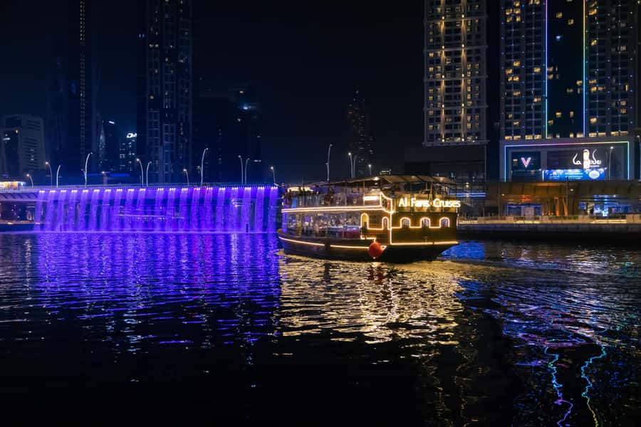 Dubai: Luxury Canal Dinner Cruise with Optional Transfers - Dinner: what the buffet delivers