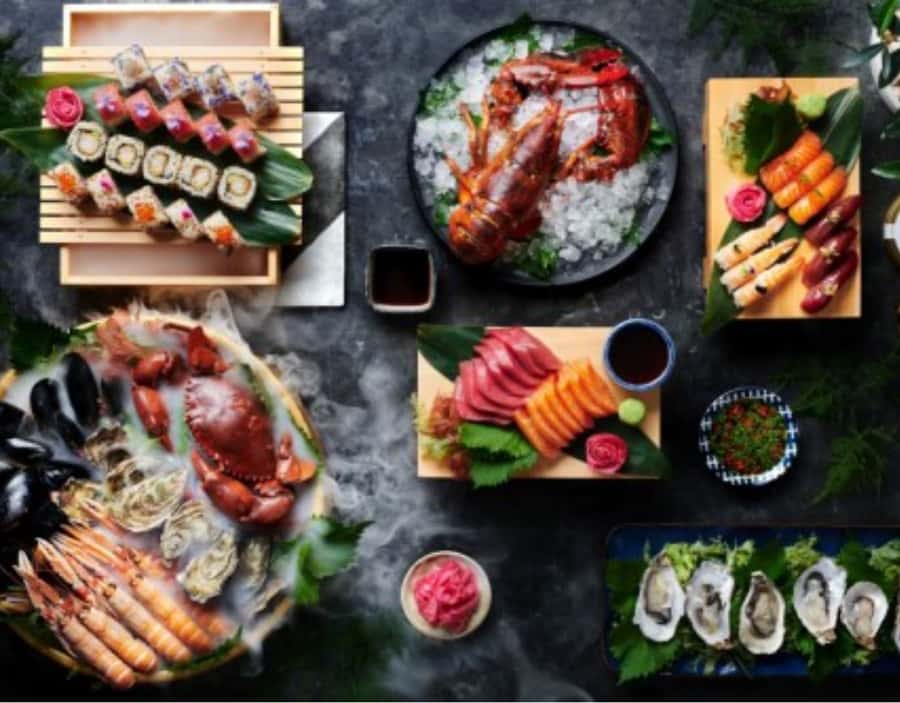 Dubai: Luxury Dinner Buffet at Gastronomy Atlantis The Royal - A world of food across 17 live stations