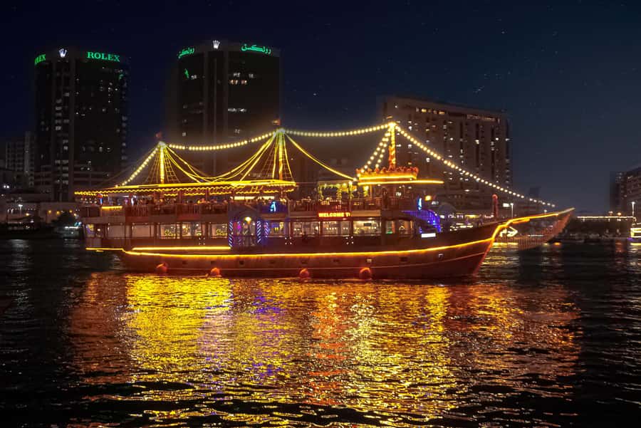 Dubai: Luxury Dinner Cruise with Live Music - Setting Sail From Dubai Creek