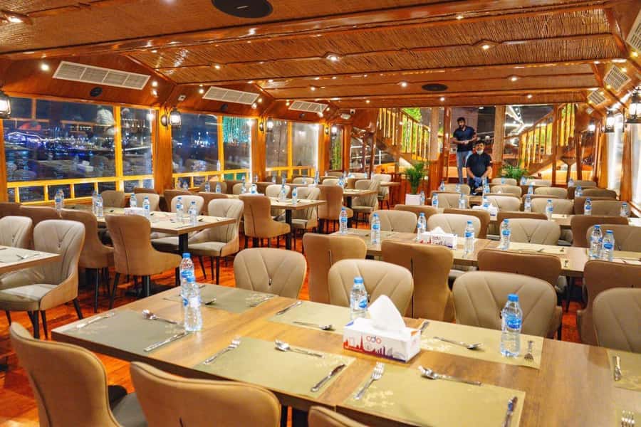 Dubai: Luxury Dinner Cruise with Live Music - Old Dubai, Heritage Village, and the Creek