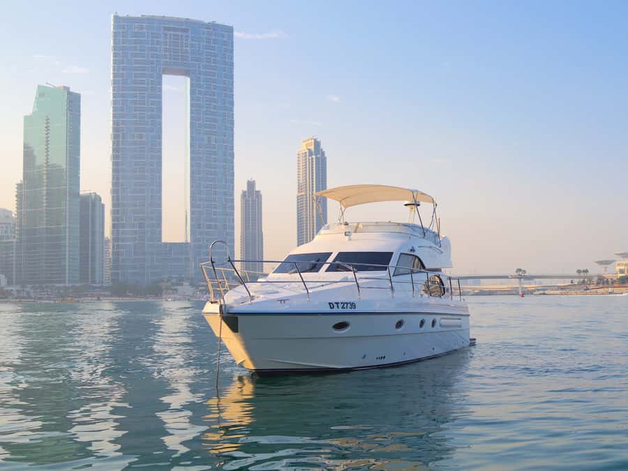 Dubai: Luxury Private 50 FT Yacht Cruise + Optional Sushi - Practical Details That Can Make or Break the Trip